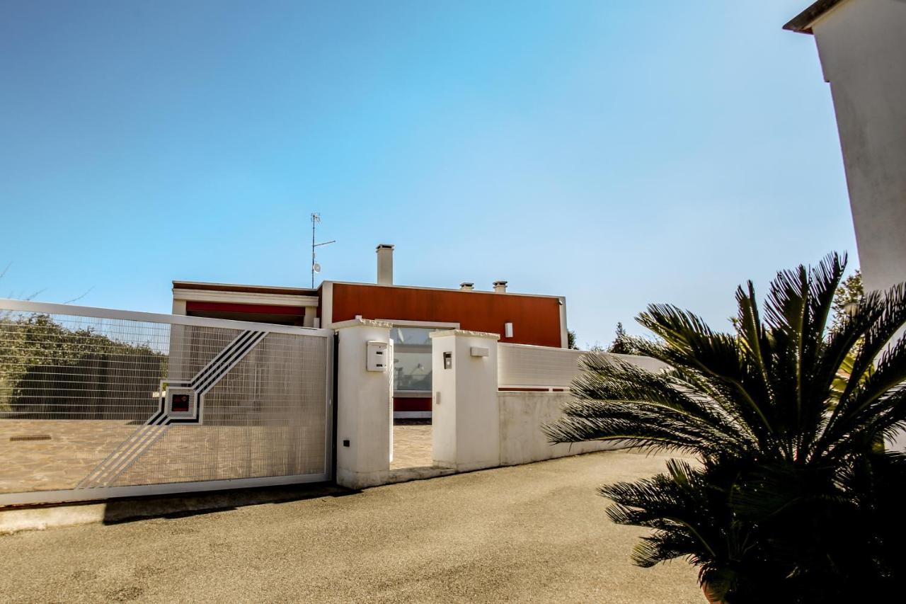 Villa Caraitria Martina Franca Bagian luar foto