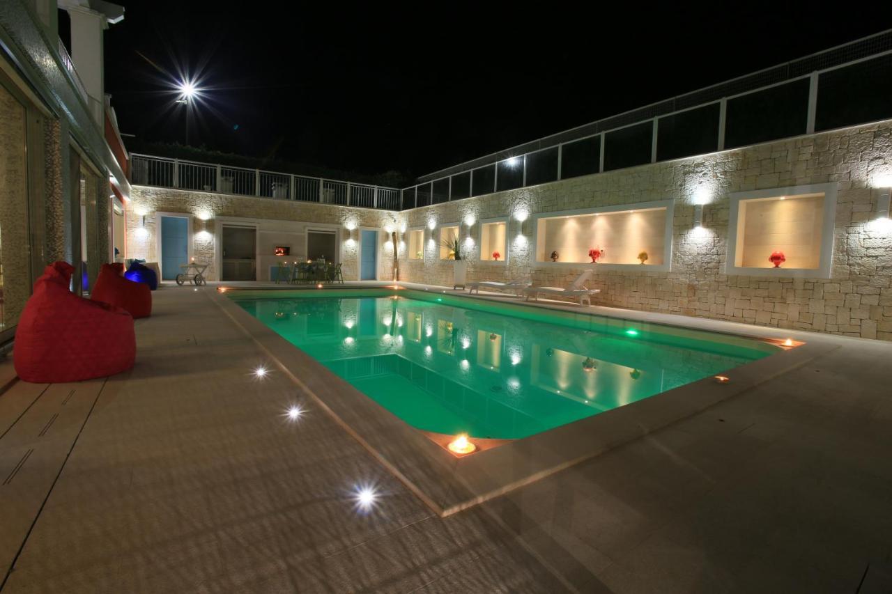 Villa Caraitria Martina Franca Bagian luar foto